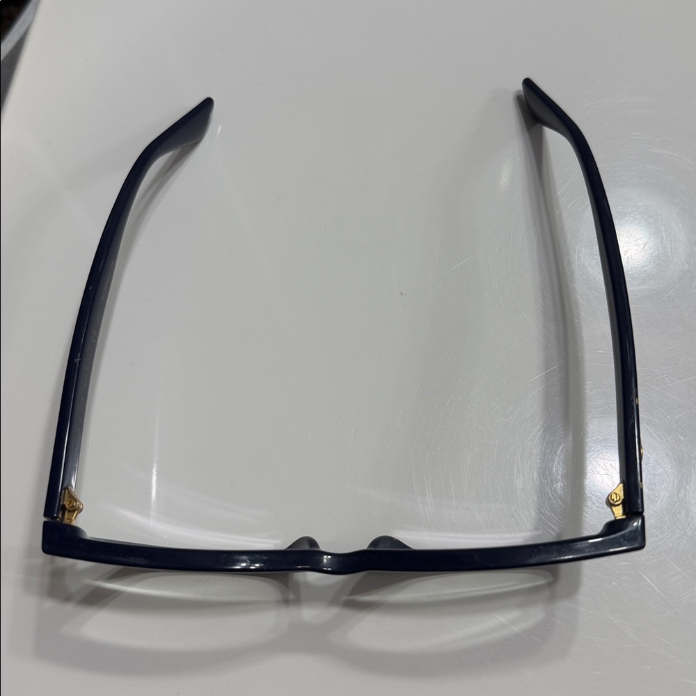 Gucci Women's Navy Blue Eyeglasses - Picture 4 of 10
